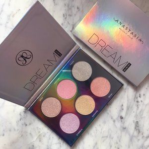 New! Anastasia Beverly Hills Dream Glow Kit